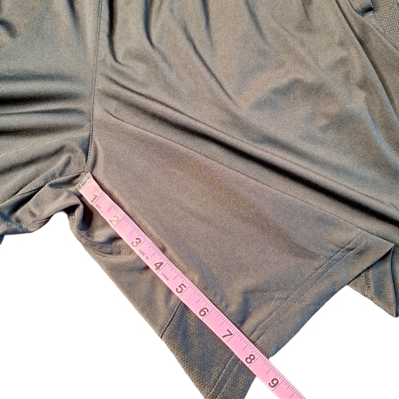 Nike Dri-fit shorts - Picture 7 of 7